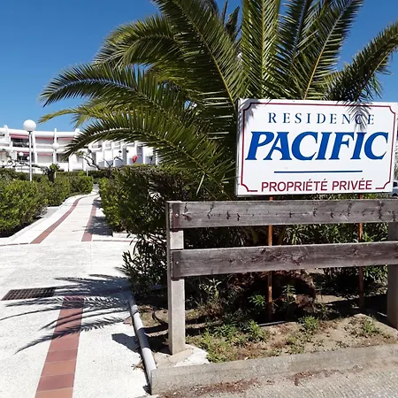 Parking Et Clim 100 M De La Lägenhet *