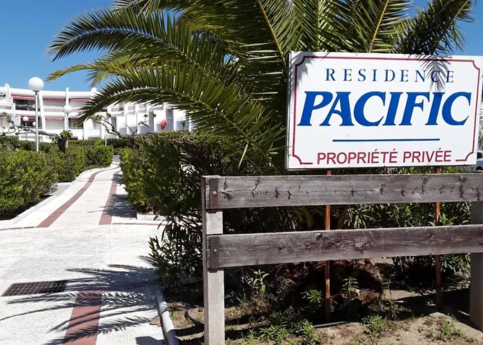 Parking Et Clim 100 M De La Lägenhet *